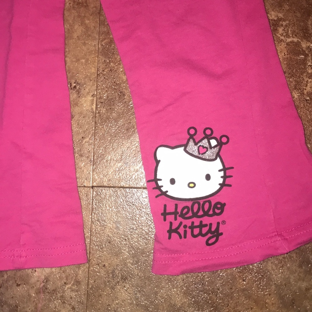Hello kitty pants - Picture 2 of 3